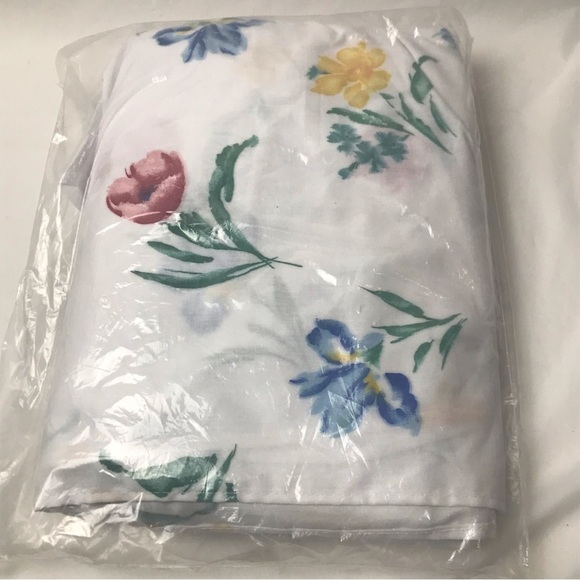 Paintbrush Floral Bed Skirt Dust Ruffle Full Double Bed Vintage 90s NEW